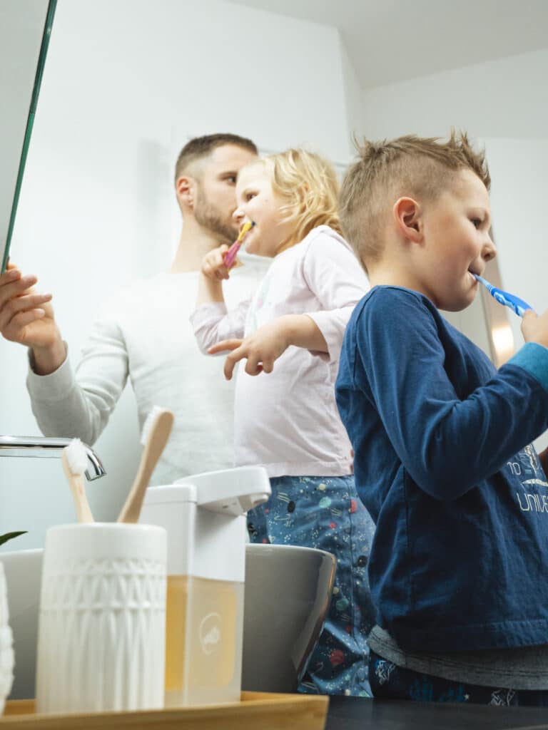 hagi-portfolio-familie-zaehneputzen